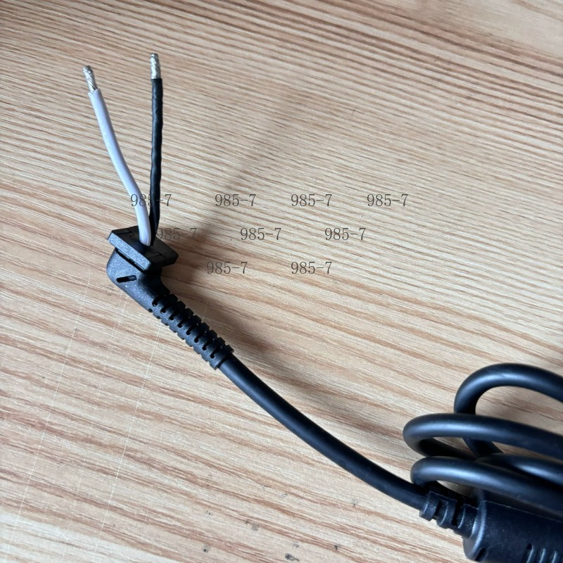 330W Laptop Charger, 20V 16.5A - Laptop Charger recension och pris